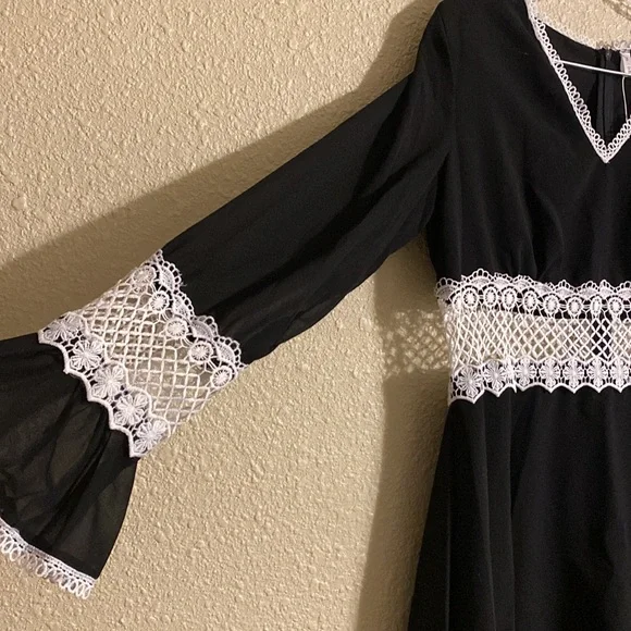 Black Dress with White Lace Cutout Sections Size 10 - Picture 4 of 13